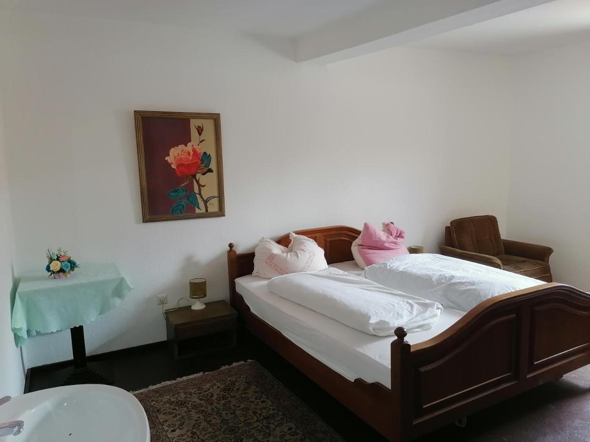 Gasthaus Zur Rose Malsch  Dış mekan fotoğraf