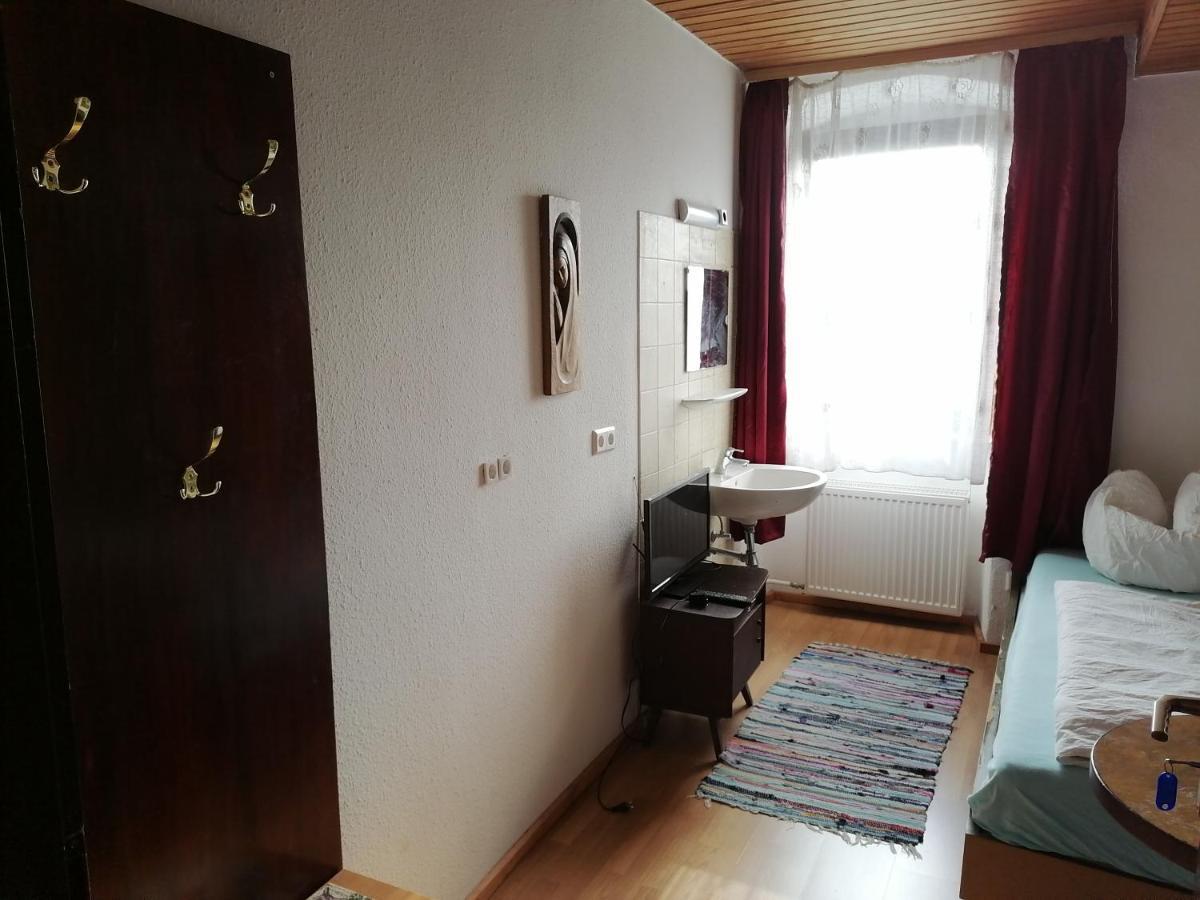 Gasthaus Zur Rose Malsch  Dış mekan fotoğraf